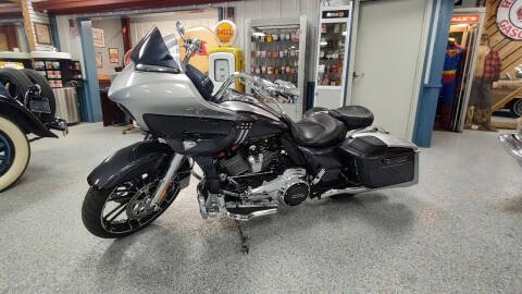 2019 HARLEY DAVIDSON ROAD GLIDE CVO for sale at Dale's Auto Mall in Jamestown ND