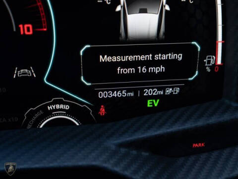 2024 Lamborghini Revuelto