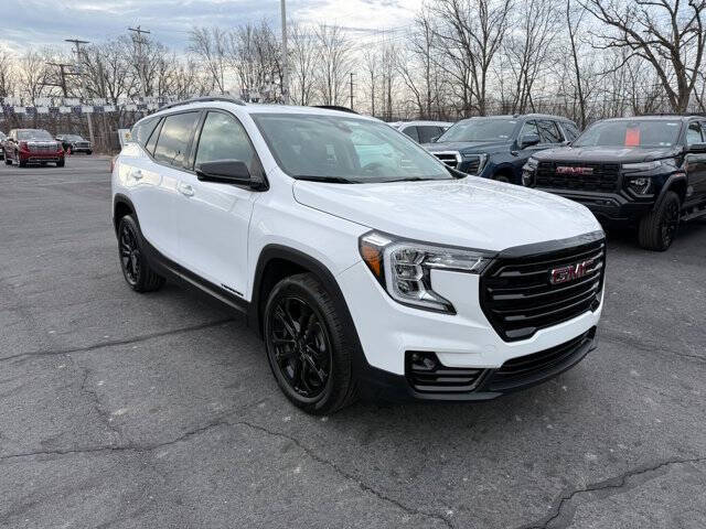 2022 GMC Terrain SLT