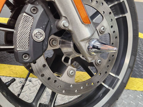 2015 Harley-Davidson Street Glide Special