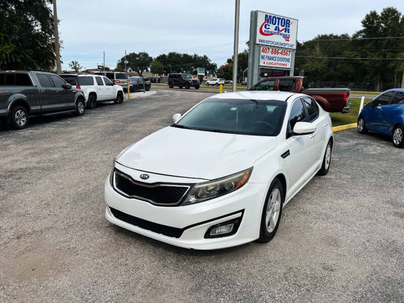 2015 Kia Optima LX's photo
