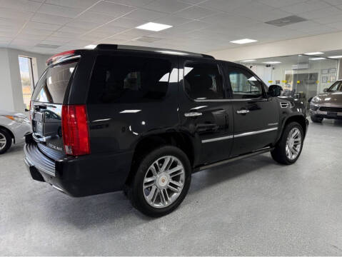 2013 Cadillac Escalade Platinum Edition