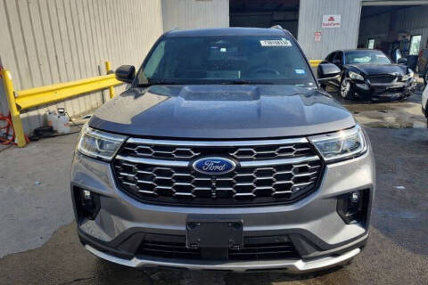 2025 Ford Explorer Platinum