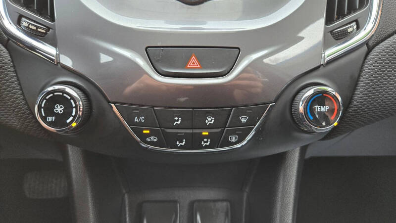 2017 Chevrolet Cruze LT Auto