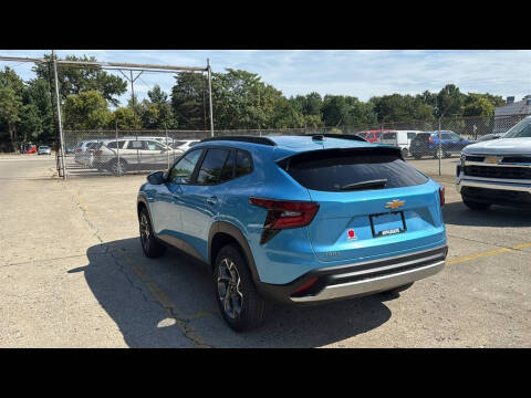 2025 Chevrolet Trax LT