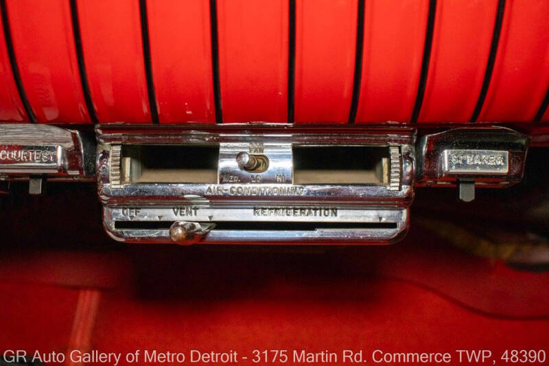 1955 Oldsmobile 98 Starfire