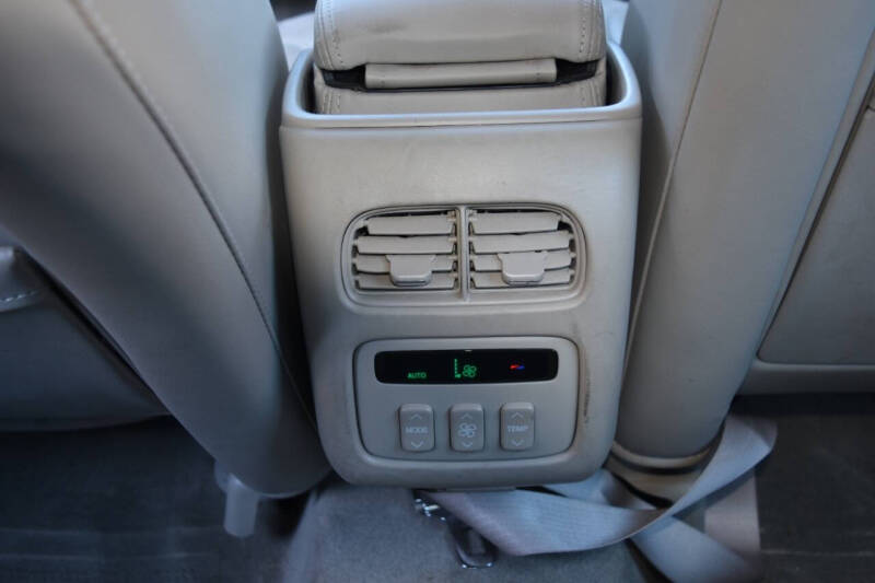 2003 Cadillac DeVille