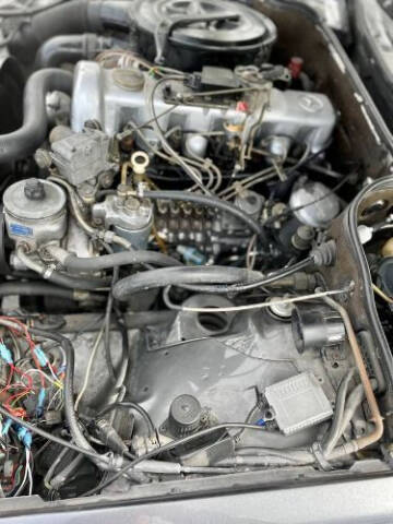 1982 Mercedes-Benz 300-Class