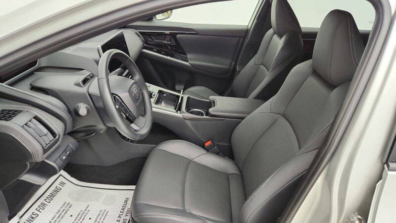 2024 Toyota bZ4X Limited