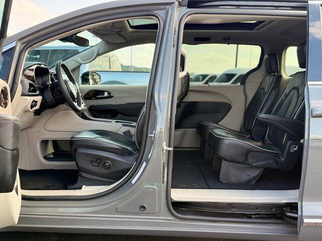 2023 Chrysler Pacifica Limited