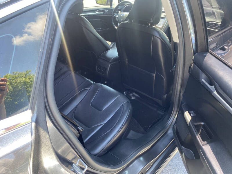 2017 Ford Fusion Titanium