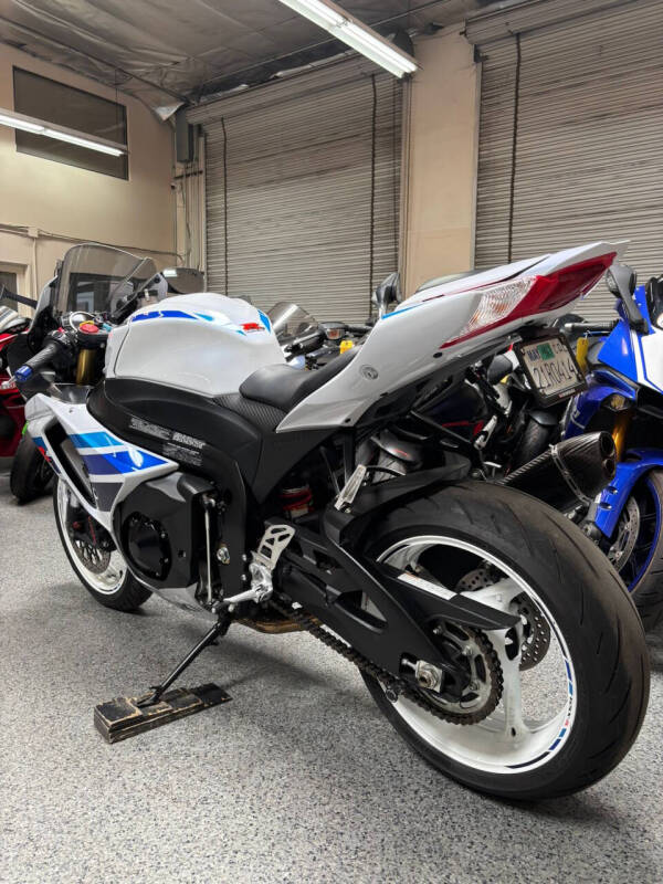 2013 Suzuki GSX-R1000
