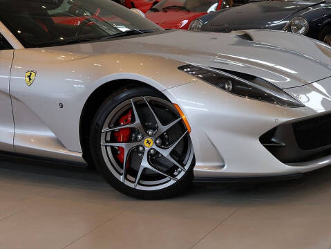 2019 Ferrari 812 Superfast
