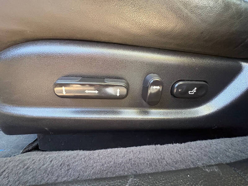 2009 Acura RL SH-AWD w/Tech