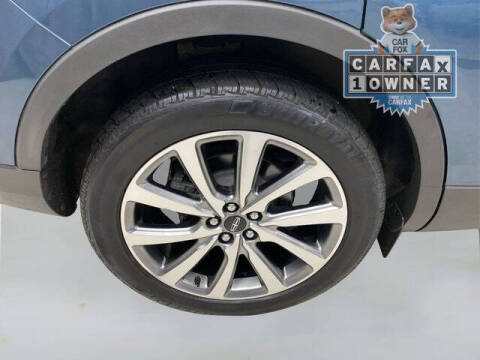 2019 Lincoln Nautilus Select