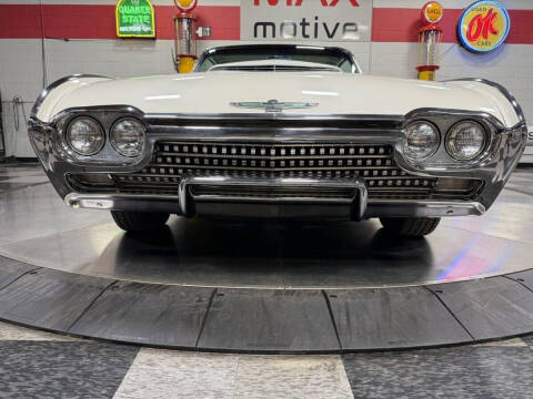 1962 Ford Thunderbird