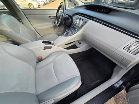 2014 Toyota Prius Four