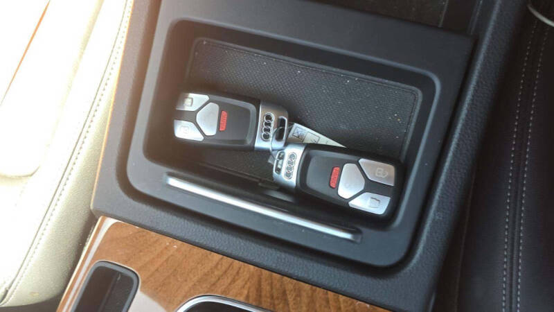 2022 Audi Q5 quattro S line Prem Plus 45 TFSI