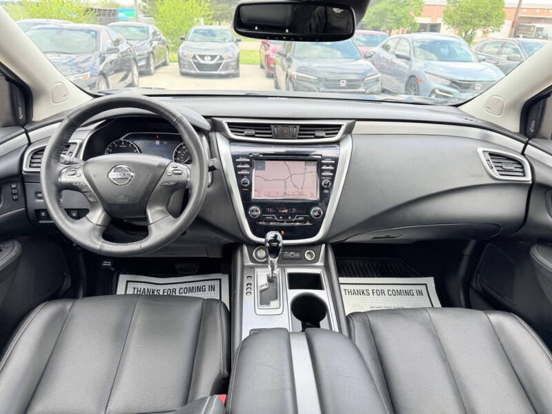 2022 Nissan Murano SL