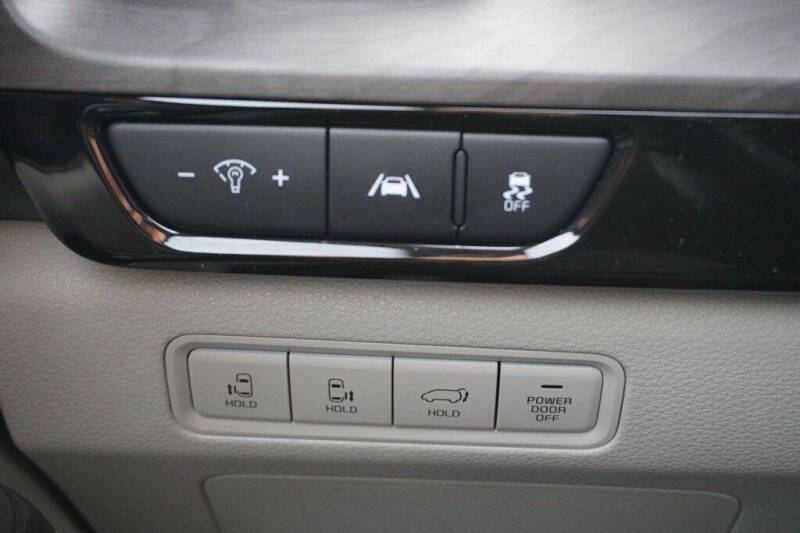 2022 Kia Carnival EX