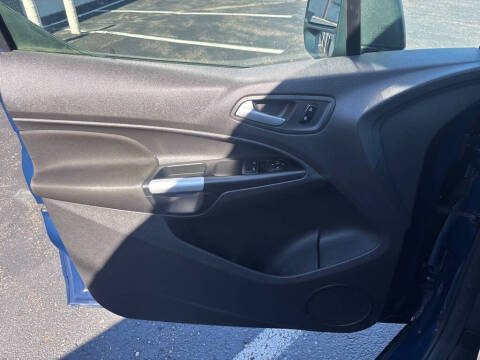 2017 Ford Transit Connect XLT