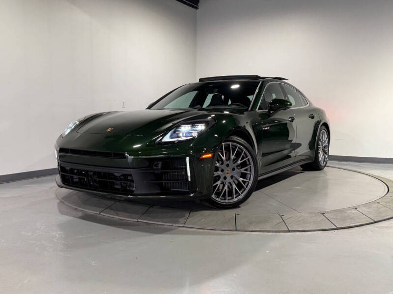 2025 Porsche Panamera 4 E-Hybrid