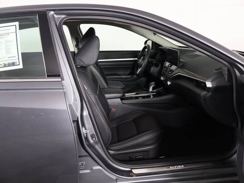 2024 Nissan Altima 2.5 SL