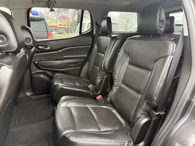 2017 GMC Acadia SLT-1