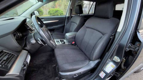 2011 Subaru Outback 2.5i Premium