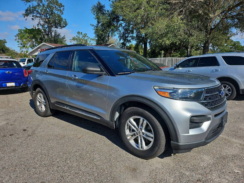 2020 Ford Explorer XLT's photo