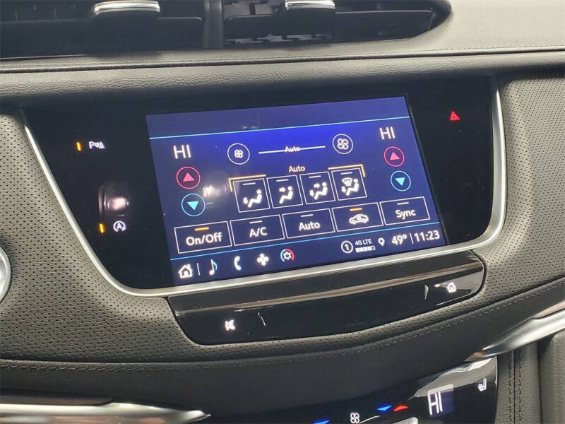 2025 Cadillac XT5 Luxury