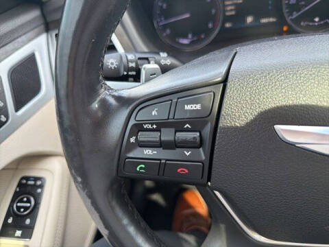 2016 Hyundai Genesis
