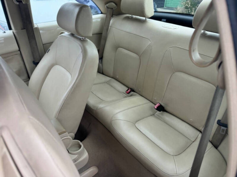 2009 Volkswagen New Beetle Base PZEV