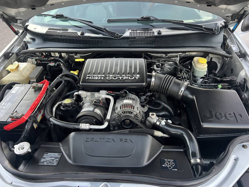 2004 Jeep Grand Cherokee Overland