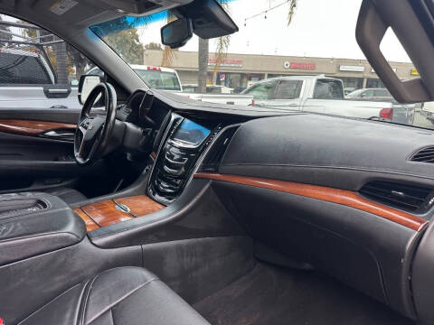 2015 Cadillac Escalade ESV Premium