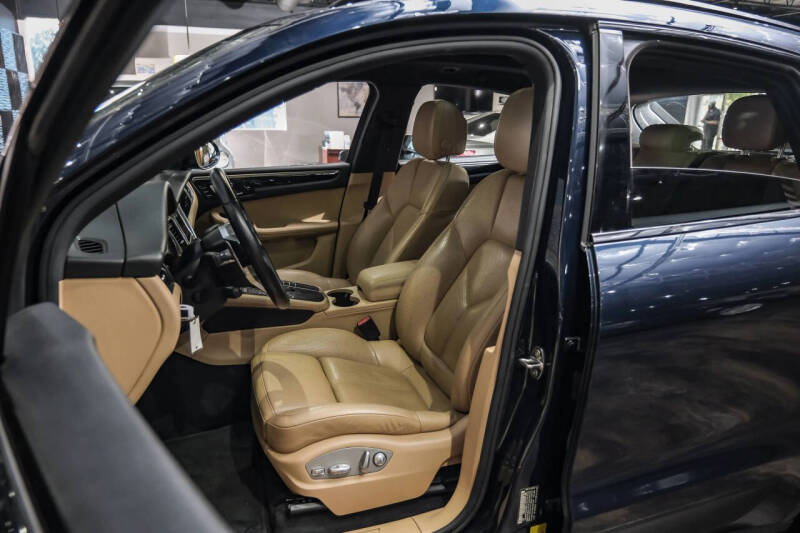 2018 Porsche Macan