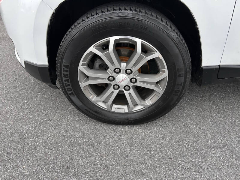 2016 GMC Acadia SLT-1