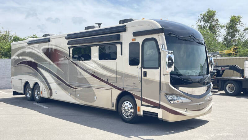 2013 Freightliner XCM Chassis