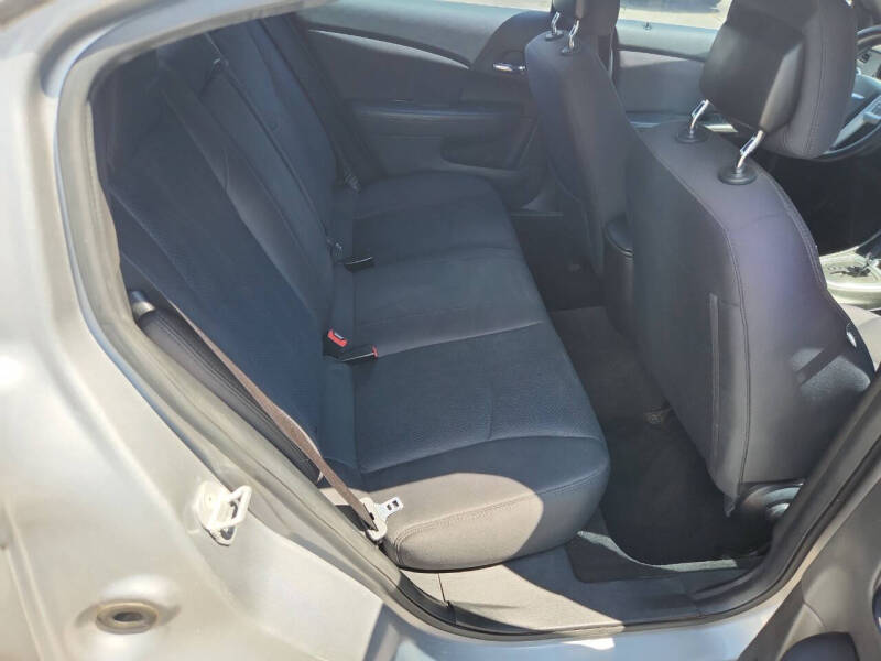 2013 Chrysler 200 Touring