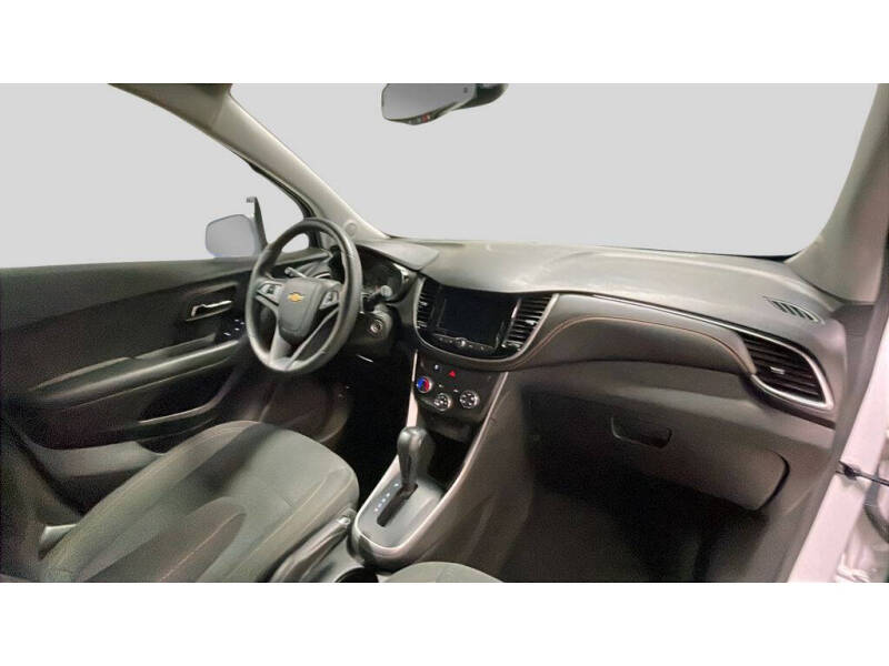 2022 Chevrolet Trax LS