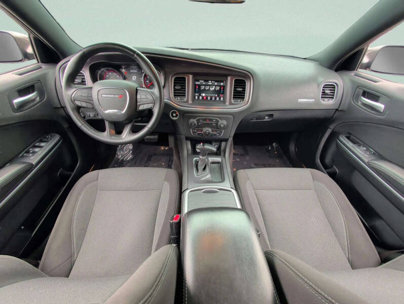 2018 Dodge Charger SXT