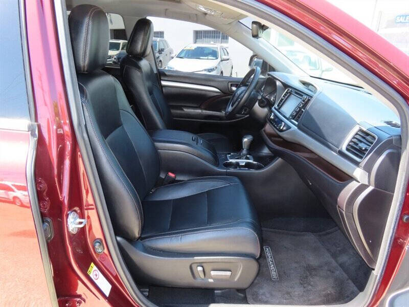 2017 Toyota Highlander XLE