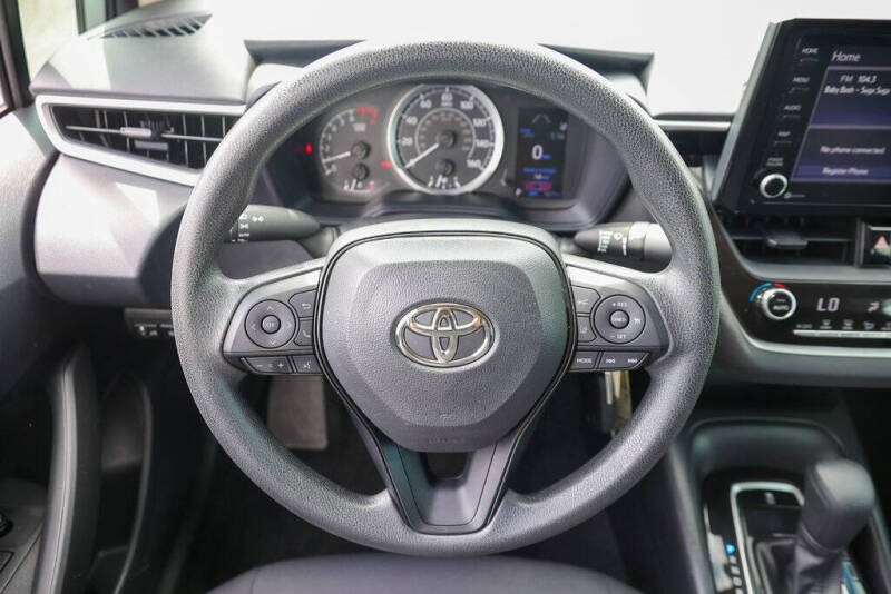 2022 Toyota Corolla LE