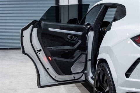 2022 Lamborghini Urus