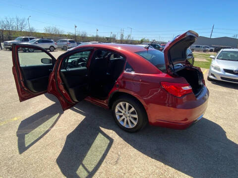 2012 Chrysler 200 Touring