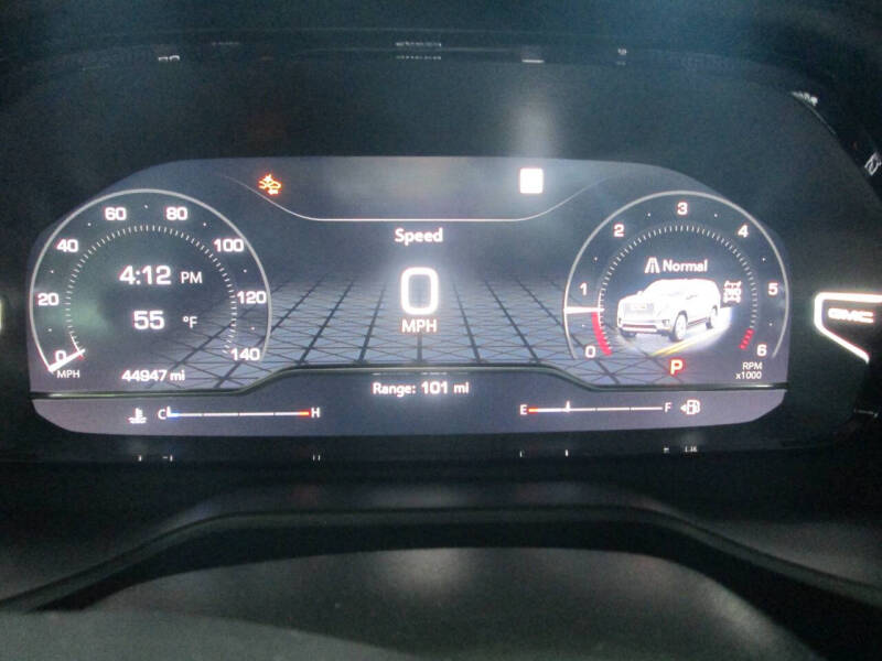 2023 GMC Yukon XL Denali