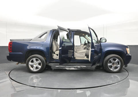 2011 Chevrolet Avalanche LT