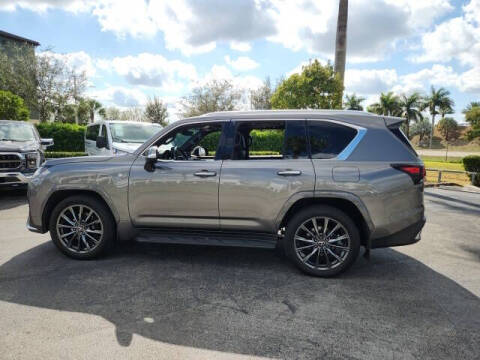 2023 Lexus LX 600 F SPORT Handling