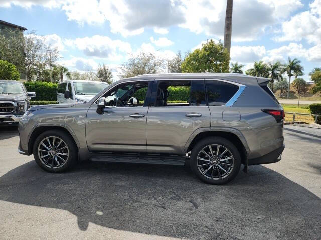 2023 Lexus LX 600 F SPORT Handling