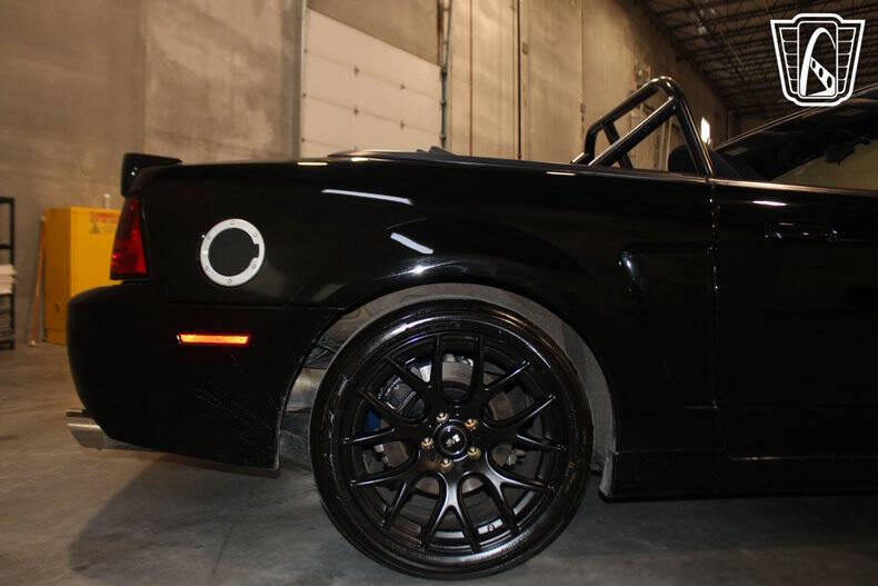 2003 Ford Mustang SVT Cobra